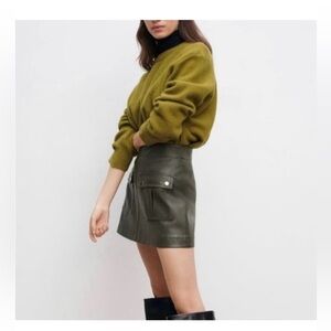 Zara Faux Leather Mini Skirt with Pockets (Khaki Green) NWT